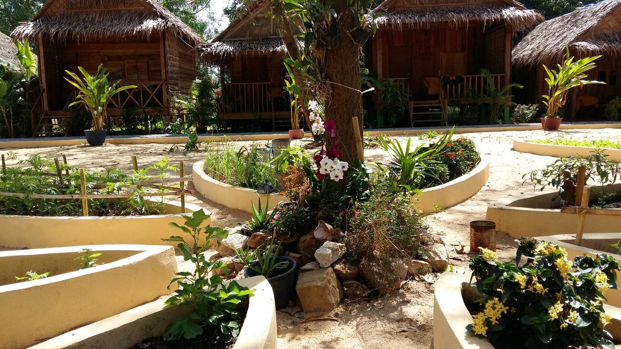 Mangroves & More @ Cambodia Sihanoukville Buitenkant foto
